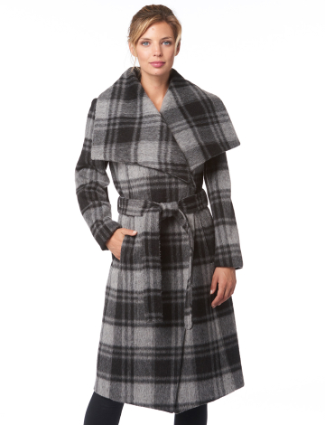Manteau à carreaux en laine chiné par BCBG